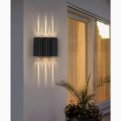 Albiolo | Black Waterproof Outdoor Aluminum LED Wall Lamp