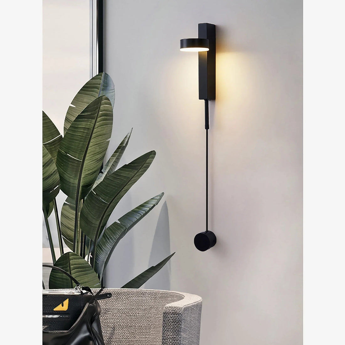 Hergiswil | Black/Gold Simple Rotating Indoor LED Wall Sconce