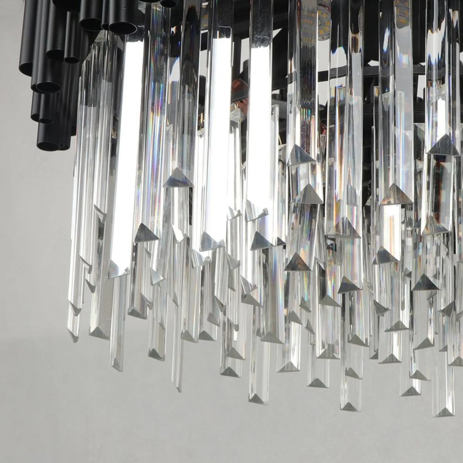 Black Round Crystal Chandelier |  Triengen